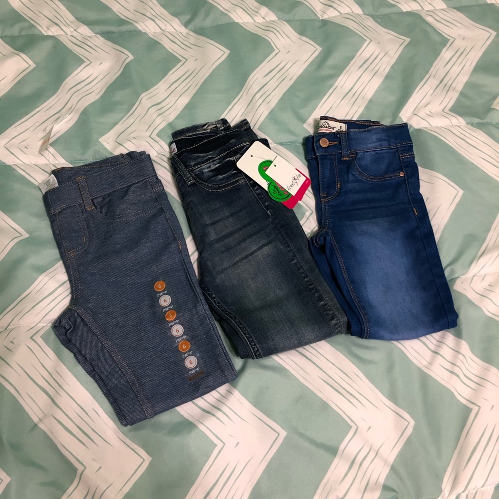 BUNDLE! NWT girls jeans 👖